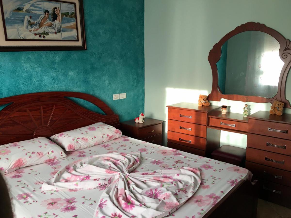 Comfortable Apartment Next To The Beach Durrës Esterno foto