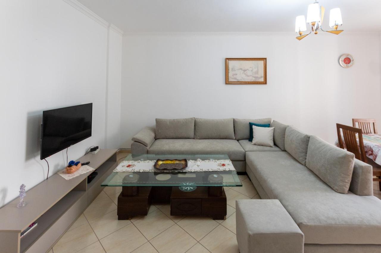 Comfortable Apartment Next To The Beach Durrës Esterno foto