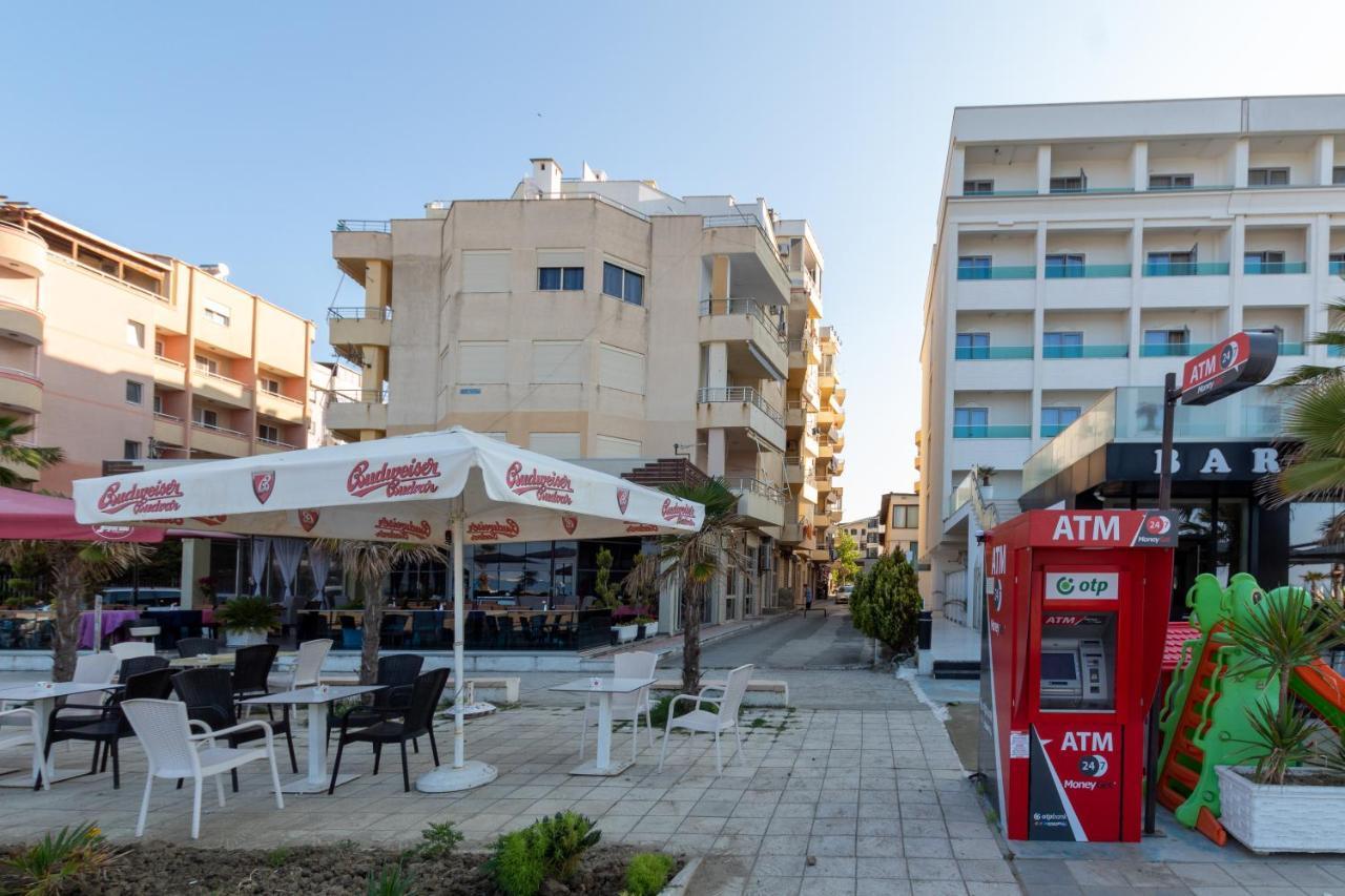 Comfortable Apartment Next To The Beach Durrës Esterno foto