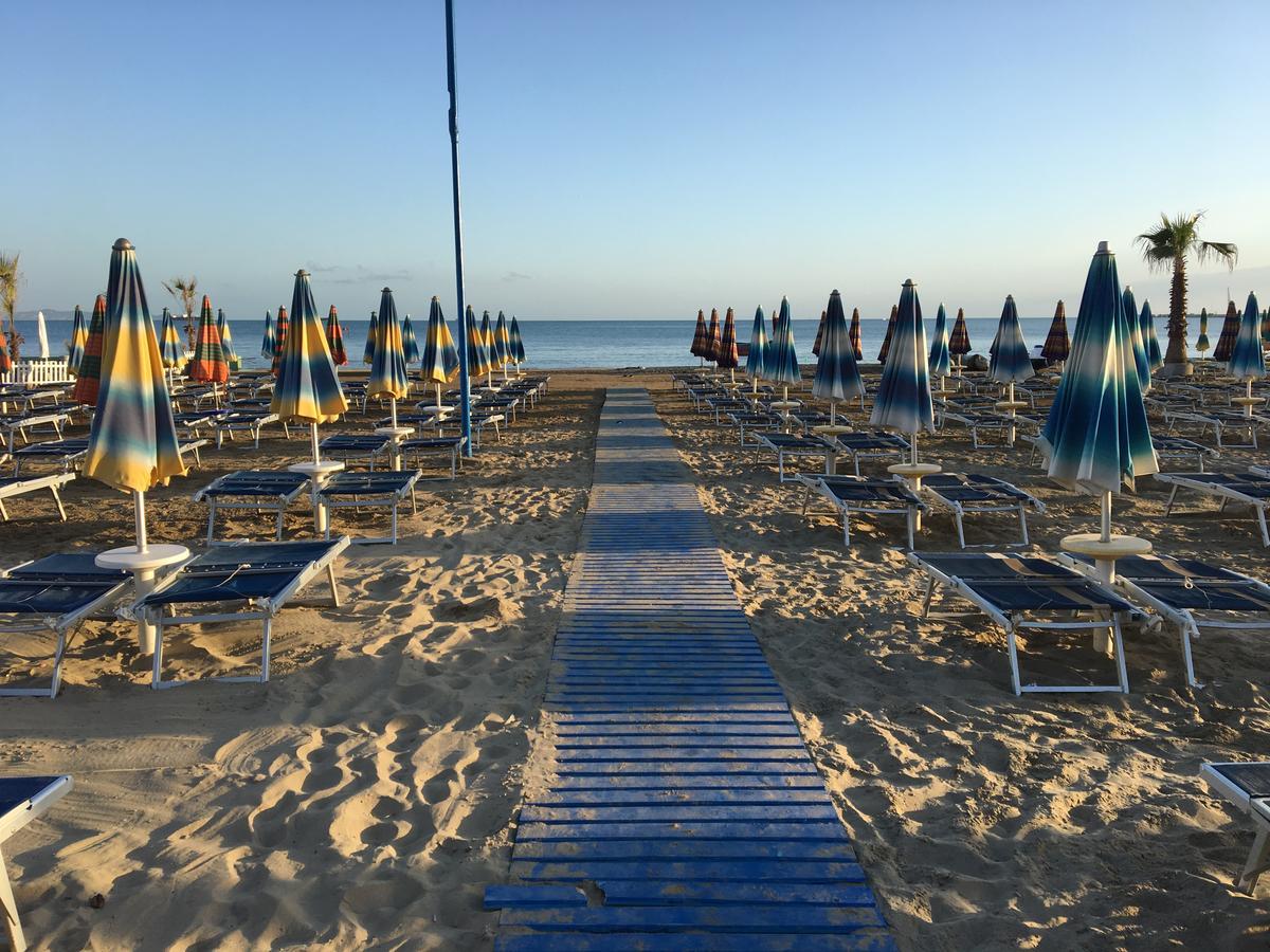 Comfortable Apartment Next To The Beach Durrës Esterno foto
