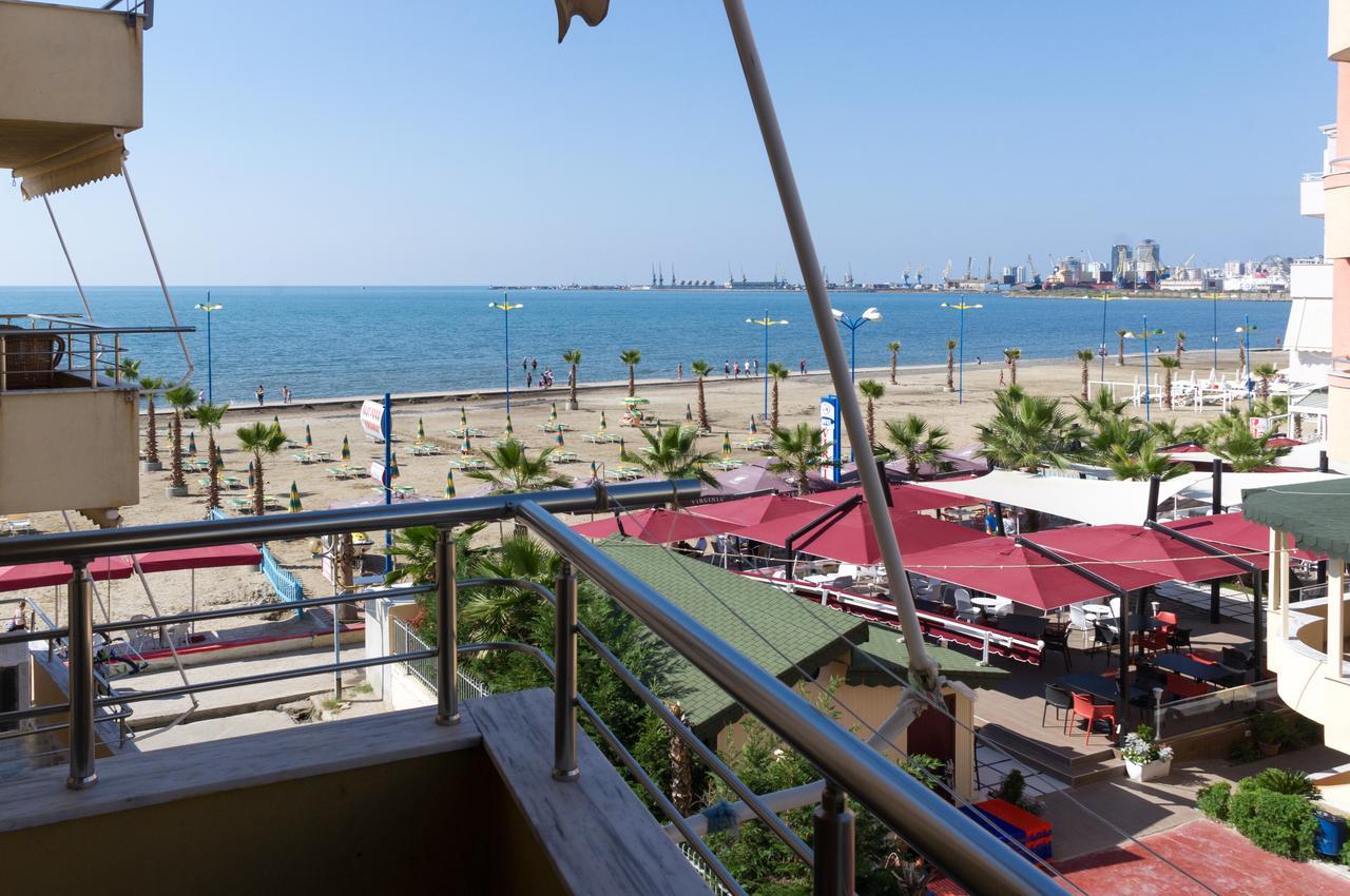 Comfortable Apartment Next To The Beach Durrës Esterno foto